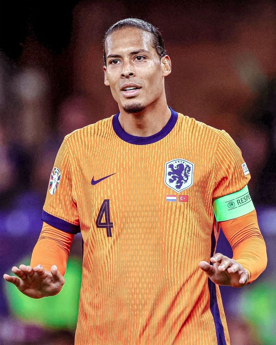 这位年轻小 这位年轻小