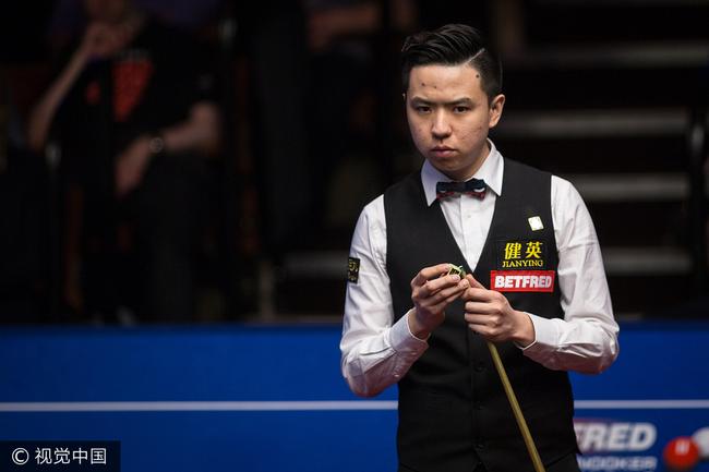 进攻端围绕 进攻端围绕